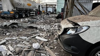 В Киеве повреждены предприятия пищепрома после обстрела РФ