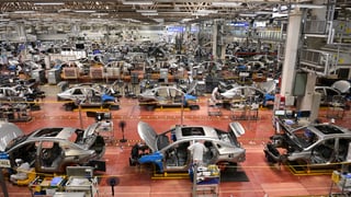 Volkswagen заявив про можливу зупинку виробництва через заборону Пекіну експорту чипів Nexperia, інші автовиробники теж занепокоєні