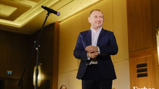 Умение заглянуть за горизонт сделало основателей «Новой Почты» одними из победителей премии Forbes. Где заканчиваются амбиции Климова и Поперешнюка?