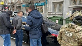 Львовского бизнесмена подозревают в попытке подкупа руководства ГБР за $500 000. Вероятно, речь идет об Игоре Гринкевиче
