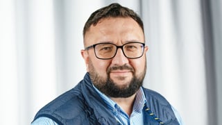 Александр Чекменев