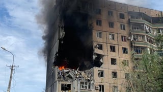 Росія обстріляла Кривий Ріг ракетами, є влучення у багатоповерховий будинок і жертви (Оновлюється)
