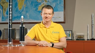 Александр Чекменев
