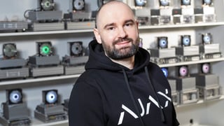 Александр Чекменев