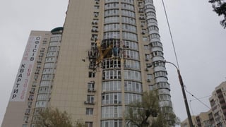 Враг ночью в очередной раз атаковал Киев «шахедами». Силы ПВО сбили 100% целей, имеются повреждения домов и авто