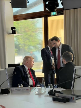 Зеленський поговорив з Трампом на полях G7: серед тем – виробництво систем ППО /Фото 3