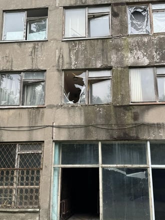 Кіностудія ім. Довженка постраждала через російський удар по Києву (фото) /Фото 2