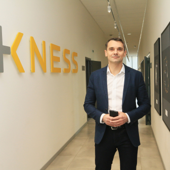 Совладелец и генеральный директор Kness Сергей Шакалов преодолел со своей компанией два кризиса. /Алексей Бойко