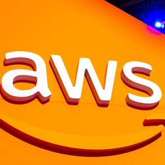 Глобальний збій у хмарі Amazon зачепив і український бізнес /Shutterstock