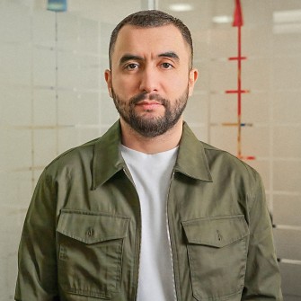 закупівлі в АОЗ, Арсен Жумаділов /з особистого архіву