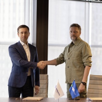 Директор «Укрнафти» Сергій Корецький та в.о. голови правління Укргазбанку Родіон Морозов /Пресслужба «Укрнафти»