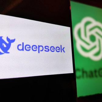 Чат-бот DeepSeek R1 очолив світові чарти завантажень і обвалив акції світових техногігантів /Getty Images