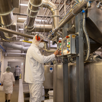 Виробництво Nestlé в Україні /пресслужба Nestlé Україна