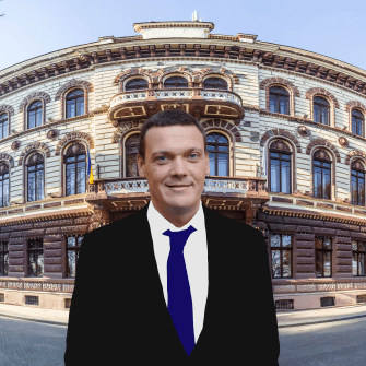 Борис Кауфман і готель «Лондонська» /Shutterstock/Колаж Анастасія Решетнік