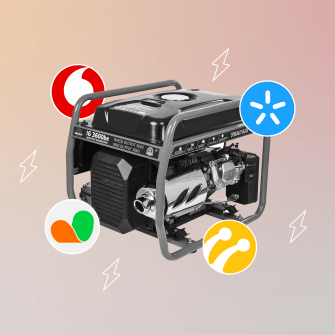 зв'язок та інтернет під час блекауту /коллаж Анастасия Решетник