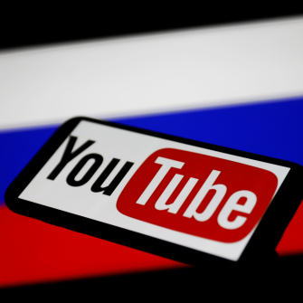 В России практически полностью заблокировали YouTube /Getty Images