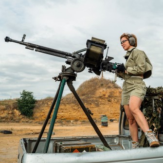 Попасть в яблочко. Татьяна Яшкина научилась исправно торговать оружием. Следующий вызов – вывести бизнес на уровень профессионального ритейла. /из личного архива