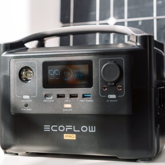 Зарядна станція Ecoflow /Shutterstock