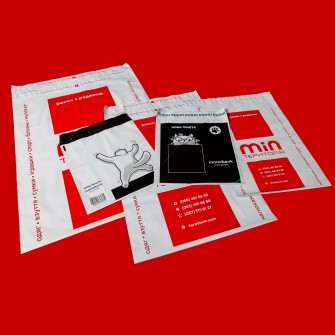 Посилки від «Нової пошти» /пресслужба Нової Пошти