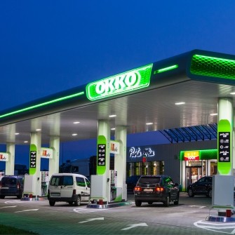 ОККО, БРСМ та інші великі паливні мережі купують Starlink, щоб працювати під час блекауту. У пріоритеті – деокуповані території /okko.ua