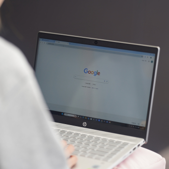 «Аптека 9-1-1», «Будинок Іграшок» та Eva — лідери у своїх категоріях за пошуковим запитом у Google. Дослідження /Getty Images