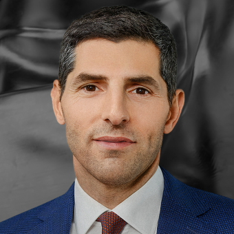 Емре Караахметоглу