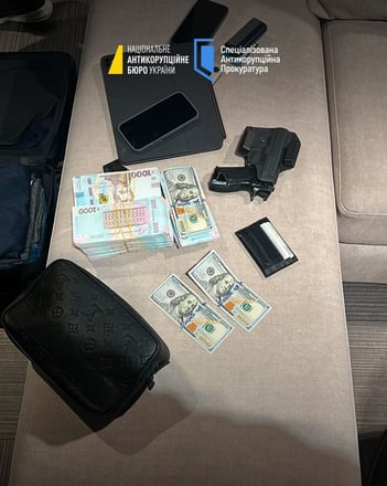 Действующему нардепу сообщили о подозрении за попытку продать санкции СНБО за $250 000. Правоохранители рассказали детали дела /Фото 6