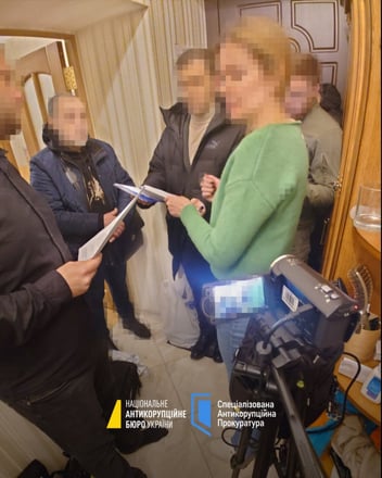 Действующему нардепу сообщили о подозрении за попытку продать санкции СНБО за $250 000. Правоохранители рассказали детали дела /Фото 1