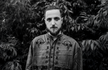 Кривцов,  «Під шкірою»