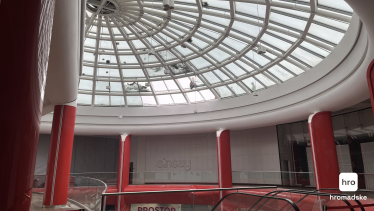 ТРЦ "Блокбастер Молл" пошкоджений унаслідок нічної атаки РФ на Київ