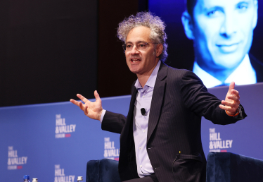 Palantir Technologies Алекс Карп /Getty Images