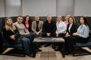 Команда «АВІК-2000»