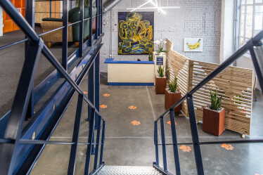 Галерея вместо галеры. Зачем бизнесу коллекции искусства в офисе /Фото 19