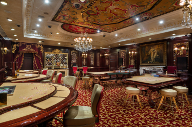 Гра за правилами: перше легальне казино в київському готелі Intercontinental /Фото 3
