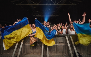 Зрители на концерте The HARDKISS