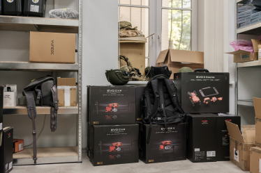 Не до шуток. Как команда Сергея Притулы за полгода построила один из крупнейших милитарных фондов Украины /Фото 8