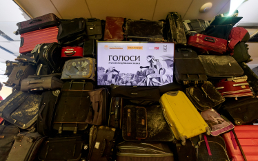 Виставка «Голоси» від Музею «Голоси мирних» Фонду Ріната Ахметова