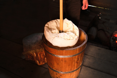 «Гуцульська овеча бриндзя»&amp;nbsp;– один із трьох українських продуктів із захищеним географічним походженням. Як її виготовляють /Фото 14