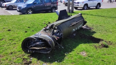 Оккупанты ударили «Точкой-У» по железнодорожному вокзалу Краматорска. Погибли десятки мирных жителей: фото /Фото 6