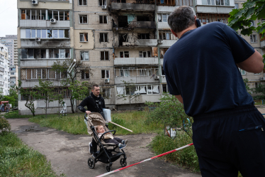Фото наслідків обстрілу Києва