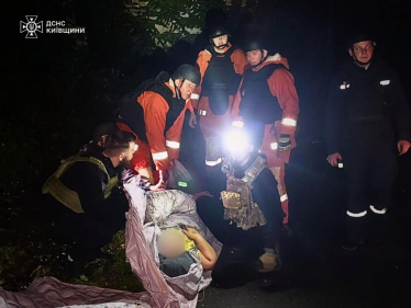 Росія завдала удару дронами і балістикою по Києву. Є загиблі і руйнування (фото, відео) /Фото 5