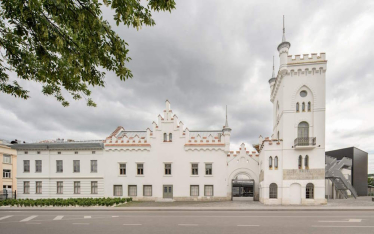 Jam Factory Art Center, a cultural center for contemporary art, is a project implemented by 7СІ Group