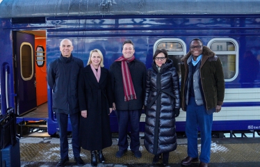 «Позиция США не изменилась». Спецпредставитель Прицкер заявила о дальнейшей поддержке Украины /Фото 1