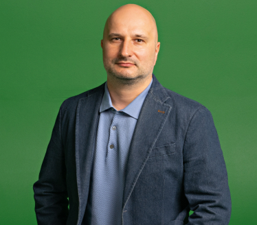 Александр Чекменев