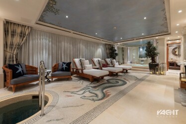 Яхта ACE. / Фото yachtharbour.com