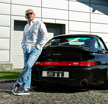 Пристрасть до легенди: від викладача фізики до колекціонера Porsche 911 /Фото 2