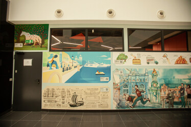 Офис-трансформер и оценка настроения по фото. Как выглядит новый инновационный рабочий хаб Fozzy Group /Фото 27