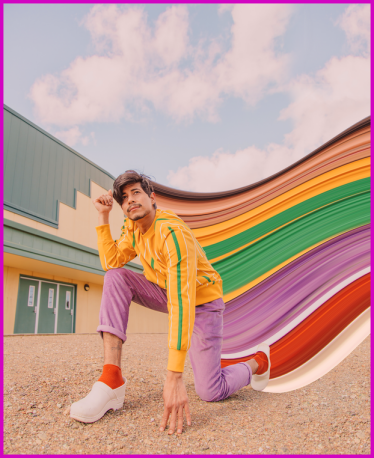 Армянин Ованнес Авоян создал фоторедактор, который превращается в Photoshop для поколения TikTok и Instagram. Как Picsart стал единорогом /Фото 2