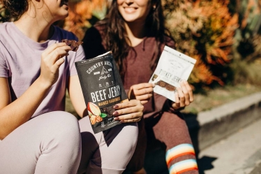 Country Archer снеки /с официальной Facebook страницы Country Archer