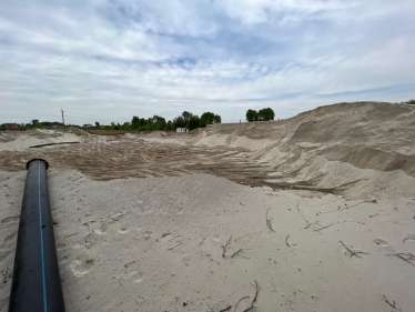 Российский паспорт и финансирование ОРДЛО. Правоохранители закрыли одного из крупнейших производителей щебня Украины, но он все отрицает. Что происходит? /Фото 3